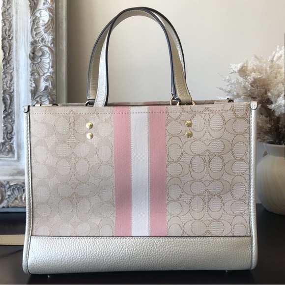 Reserved * - Picture 6 of 6